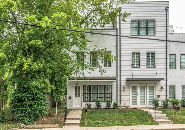 Homes for sale in Nashville, TN | 418 Douglas Ave, Nashville, TN 37207 | MLS# 3184678