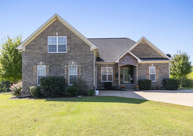 Homes for sale in Culleoka, TN | 1851 Lochlann Dr, Culleoka, TN 38451 | MLS# 3179386