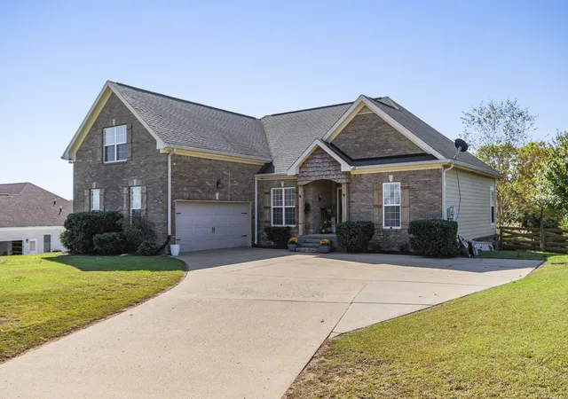 Homes for sale in Culleoka, TN | 1851 Lochlann Dr, Culleoka, TN 38451 | MLS# 3179386