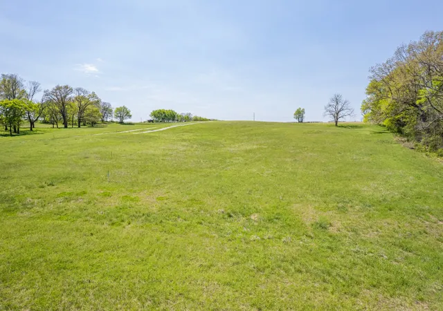 Photo 1 of Land for sale at 0 Old Zion Rd, Columbia, TN 38401 | MLS# 3178383 | Listing updated on 2026-04-17