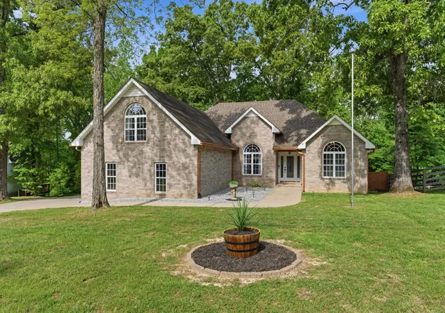 Photo 1 of Single family home for sale at 7229 Dice Lampley Rd, Fairview, TN 37062 | MLS# 3185085 | Listing updated on 2026-10-04