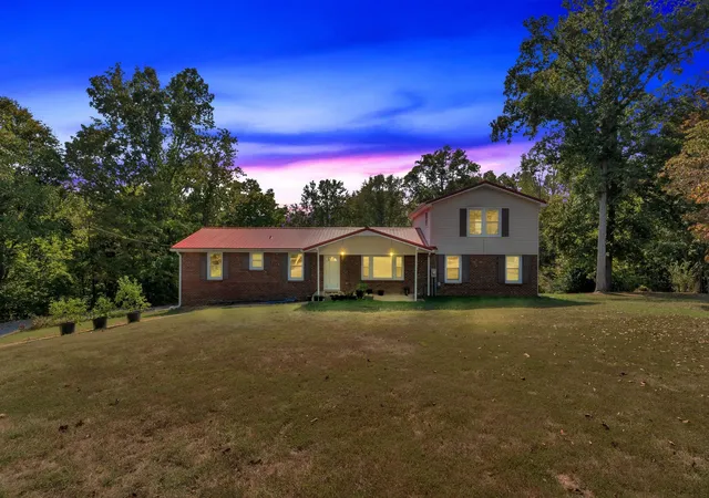 3rd image of 1008 Allen Rd, Ashland City, TN 37015 | MLS# 3175970