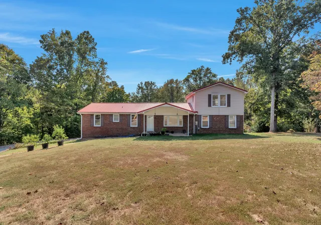 1st image of 1008 Allen Rd, Ashland City, TN 37015 | MLS# 3175970
