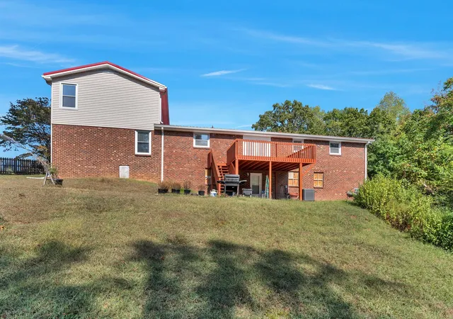 5th image of 1008 Allen Rd, Ashland City, TN 37015 | MLS# 3175970