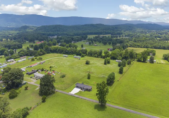 Homes for sale in Dunlap, TN | 191 Mahoney Road, Dunlap, TN 37327 | MLS# 3175976
