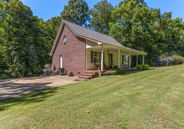 1st image of 7061 E Plunders Creek Rd, Dickson, TN 37055 | MLS# 3519284