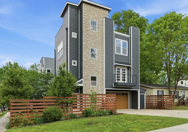 Photo 1 of Single family home for sale at 1501 Ward Ave, Nashville, TN 37206 | MLS# 3179833 | Listing updated on 2026-10-22