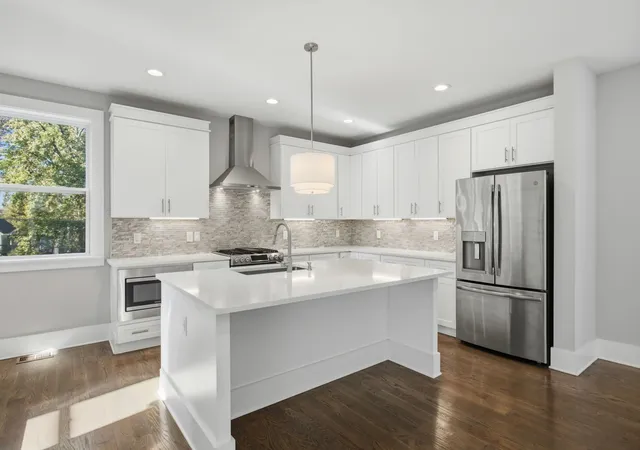 Photo 2 of Single family home for sale at 1501 Ward Ave, Nashville, TN 37206 | MLS# 3179833 | Listing updated on 2026-10-22