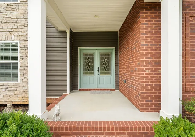 Photo 4 of Single family home for sale at 650 Dixie Bee Rd, Clarksville, TN 37043 | MLS# 3177837 | Listing updated on 2026-09-16