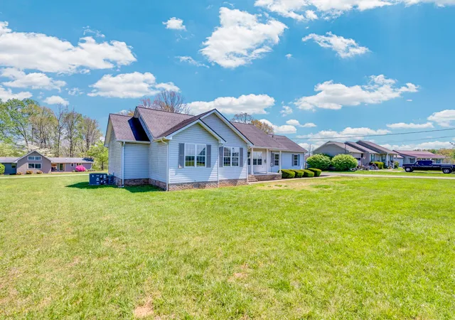 Homes for sale in Doyle, TN | 199 Tomahawk Ln, Doyle, TN 38559 | MLS# 3176188