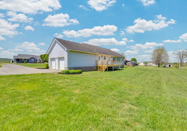 Homes for sale in Doyle, TN | 199 Tomahawk Ln, Doyle, TN 38559 | MLS# 3176188