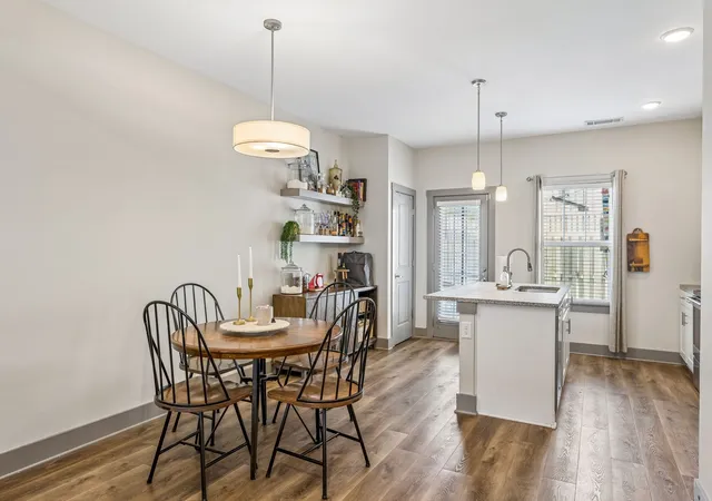 Photo 4 of Townhouse for sale at 680 Bristol Crk Dr, Nashville, TN 37221 | MLS# 3176265 | Listing updated on 2026-09-12