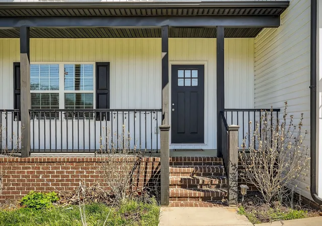 Photo 3 of Single family home for sale at 185 Pistole Rd, Sparta, TN 38583 | MLS# 3176252 | Listing updated on 2026-08-27