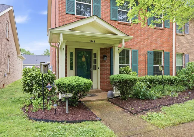 Homes for sale in Nashville, TN | 1349 General George Patton Rd, Nashville, TN 37221 | MLS# 3182058