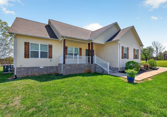 image of 750 Honeysuckle Ln, Sparta, TN 38583 | MLS# 3176264