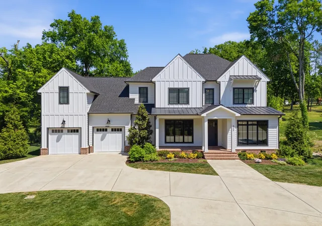1st image of 864 Battery Ln, Nashville, TN 37220 | MLS# 3183885
