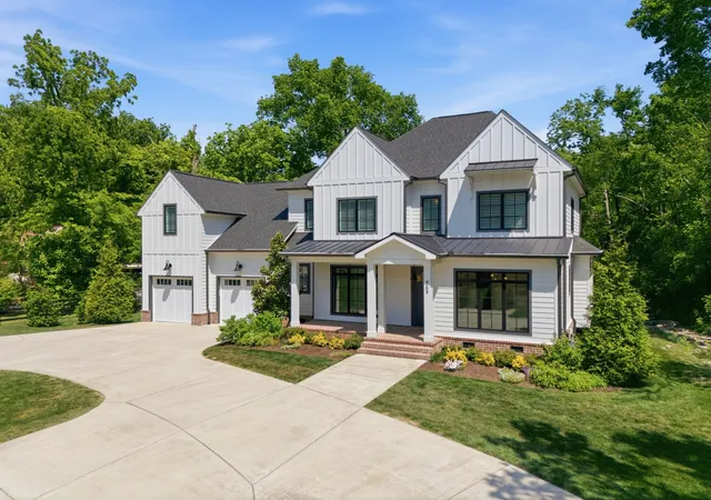 2nd image of 864 Battery Ln, Nashville, TN 37220 | MLS# 3183885