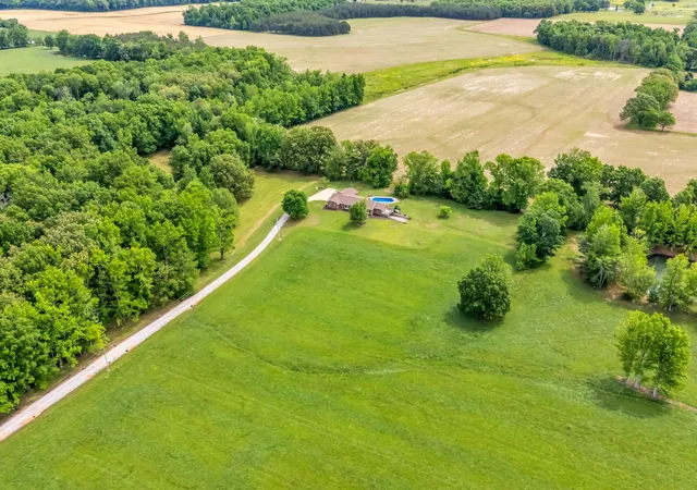 Photo 4 of Single family home for sale at 28 Ok Rd, Lawrenceburg, TN 38464 | MLS# 3176388 | Listing updated on 2026-07-16