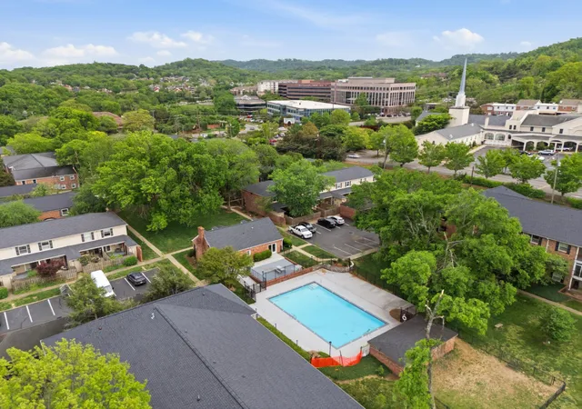 25th image of 5025 Hillsboro Pike #15L, Nashville, TN 37215 | MLS# 3177905