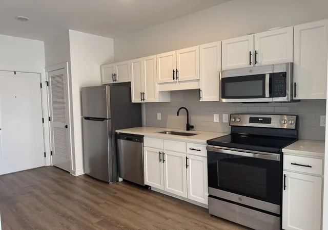 3rd image of 1540 Lebanon Pike #406, Nashville, TN 37210 | MLS# 3178049