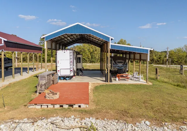 Photo 3 of Land for sale at 1997 Hardin Btm River Rd, Clifton, TN 38425 | MLS# 3176345 | Listing updated on 2026-04-15