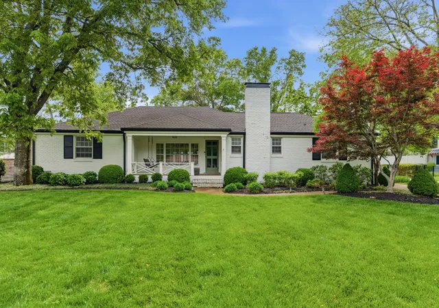 2nd image of 2833 Sugar Tree Rd, Nashville, TN 37215 | MLS# 3211320