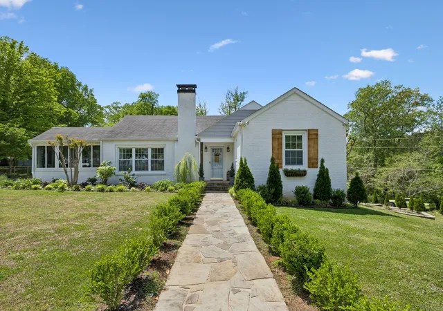 Photo 1 of Single family home for sale at 219 Rivermont Dr, Mc Minnville, TN 37110 | MLS# 3176650 | Listing updated on 2026-07-30