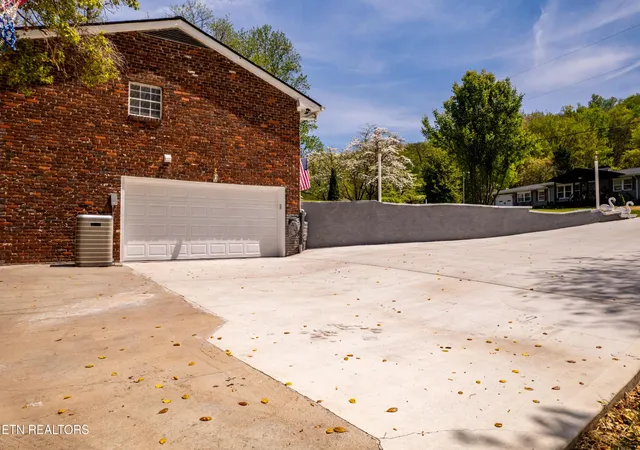 4th image of 4209 Doris Cir, Knoxville, TN 37918 | MLS# 3322507