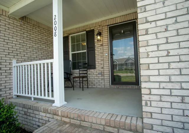 Photo 3 of Single family home for sale at 2008 Eisley Ln, Columbia, TN 38401 | MLS# 3178348 | Listing updated on 2026-09-03