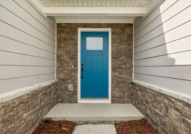 Photo 4 of Single family home for sale at 616 Streamview Dr, White House, TN 37188 | MLS# 3177656 | Listing updated on 2026-10-02