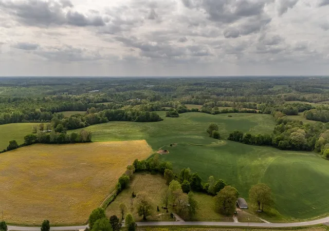 Homes for sale in Leoma, TN | 521 Revilo Rd, Leoma, TN 38468 | MLS# 3177754