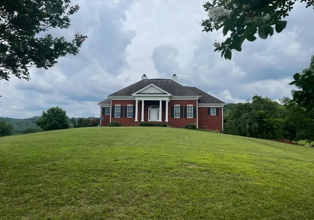 image of 954 Molino Rd, Fayetteville, TN 37334 | MLS# 3177933