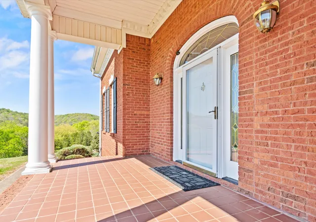 image of 954 Molino Rd, Fayetteville, TN 37334 | MLS# 3177933