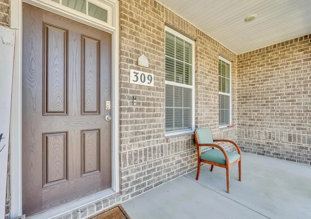 Homes for sale in Cookeville, TN | 309 Greymoor Ln, Cookeville, TN 38501 | MLS# 3179572