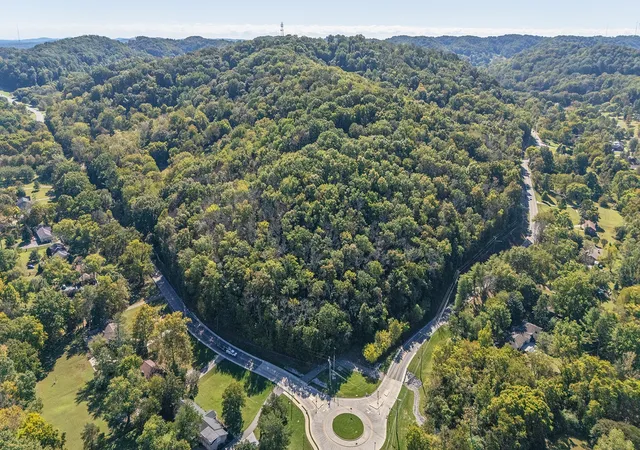 Photo 2 of Single family home for sale at 6337 Murray Ln, Brentwood, TN 37027 | MLS# 3177843 | Listing updated on 2026-06-23
