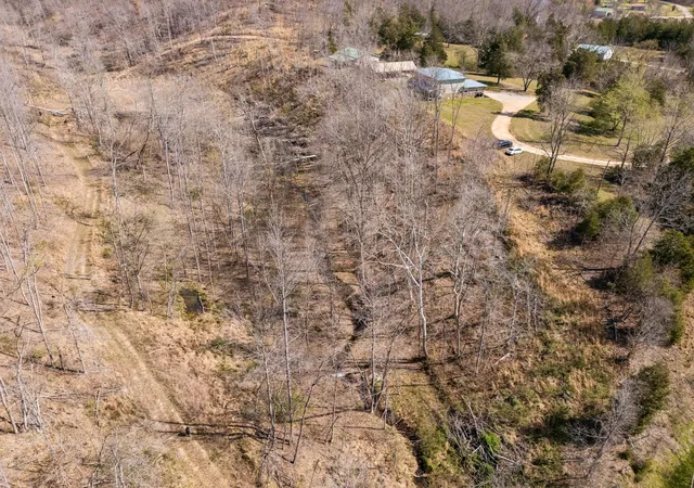 3rd image of 635 Cane Creek Rd, Hohenwald, TN 38462 | MLS# 3182299