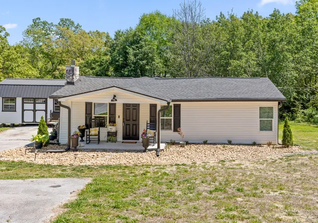 Homes for sale in Ooltewah, TN | 3940 Cole Trail, Ooltewah, TN 37363 | MLS# 3177839