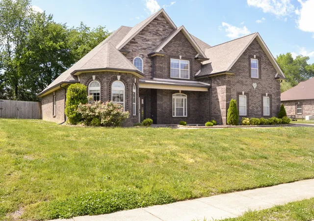Photo 2 of Single family home for sale at 1504 Benton Park Pl, Clarksville, TN 37040 | MLS# 3178183 | Listing updated on 2026-06-20