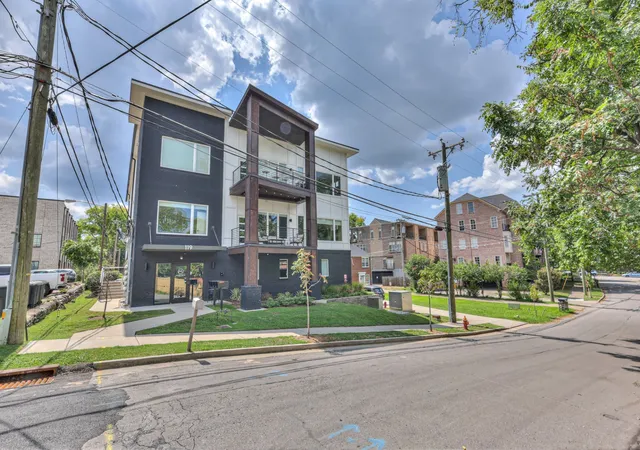 Homes for sale in Nashville, TN | 119 Mason Avenue #201, Nashville, TN 37203 | MLS# 3179085