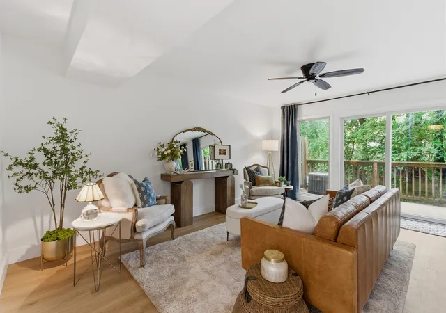 4th image of 2116 Hobbs Rd #L7, Nashville, TN 37215 | MLS# 3178289