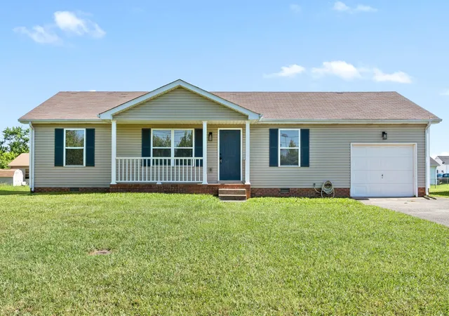 Homes for sale in Clarksville, TN | 1047 Mcclardy Rd, Clarksville, TN 37042 | MLS# 3256231