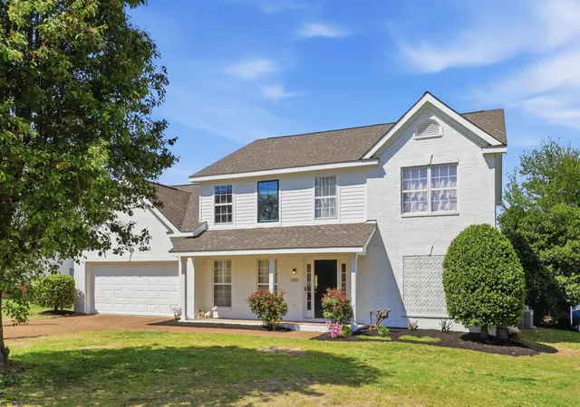 Photo 2 of Single family home for sale at 102 Wolverine Trl, La Vergne, TN 37086 | MLS# 3178390 | Listing updated on 2026-06-07