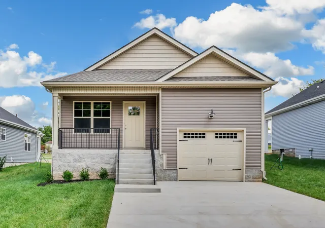 Photo 1 of Single family home for sale at 232 Arkansas Ave, Oak Grove, KY 42262 | MLS# 3179717 | Listing updated on 2026-10-01