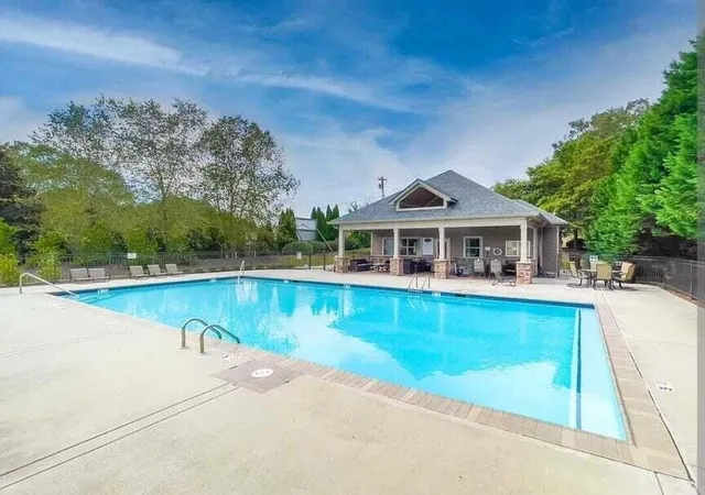 Photo 3 of Single family home for sale at 152 Winding Glen Dr NW, Cleveland, TN 37312 | MLS# 3214942 | Listing updated on 2026-08-18