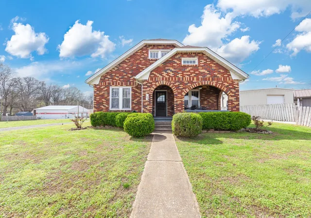 3rd image of 105 S Trenton St, Rutherford, TN 38369 | MLS# 3178245