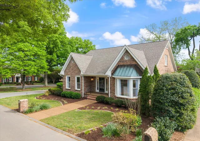 Homes for sale in Brentwood, TN | 6013 Landmark Pl, Brentwood, TN 37027 | MLS# 3178368