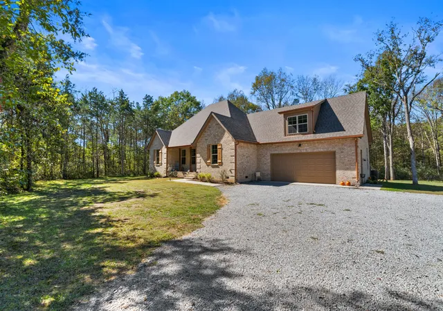 Homes for sale in Lewisburg, TN | 2320 Bob Cheek Rd, Lewisburg, TN 37091 | MLS# 3189910