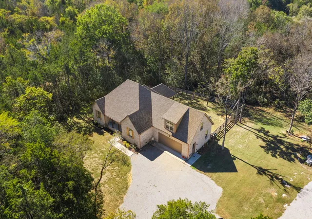1st image of 2320 Bob Cheek Rd, Lewisburg, TN 37091 | MLS# 3189910