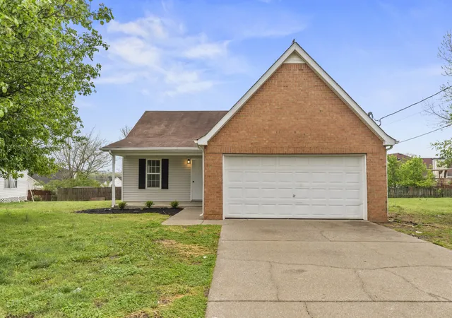Homes for sale in La Vergne, TN | 1626 Jo Ann Dr, La Vergne, TN 37086 | MLS# 3180617