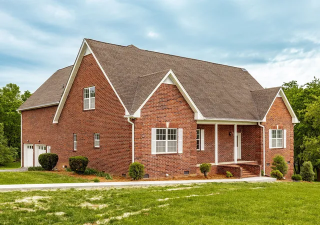 Homes for sale in Gallatin, TN | 101 Oakland Dr, Gallatin, TN 37066 | MLS# 3179771